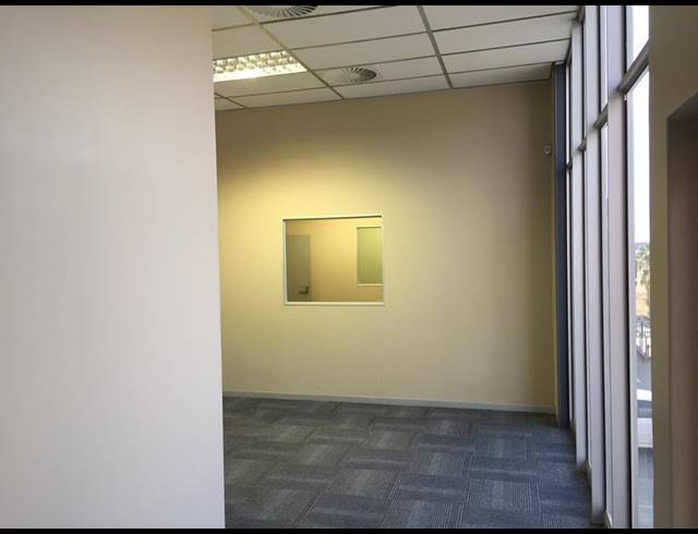 INDUSTRIAL PROPERTY TO RENT IN SAMRAND BUSINESS PARK